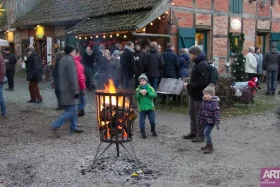 Stand des ARTcalluna e.V im Weihnachtsdorf Müden am 3. Advent 2017